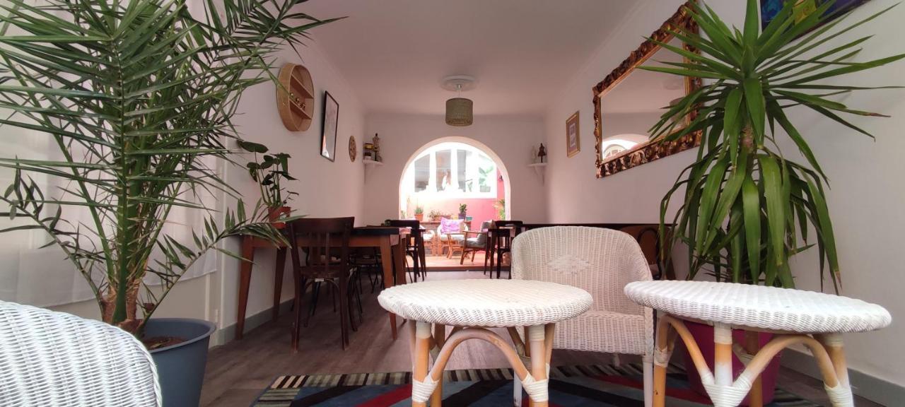 Hotel & Cantine De La Plage Les Sables-dʼOlonne Екстериор снимка