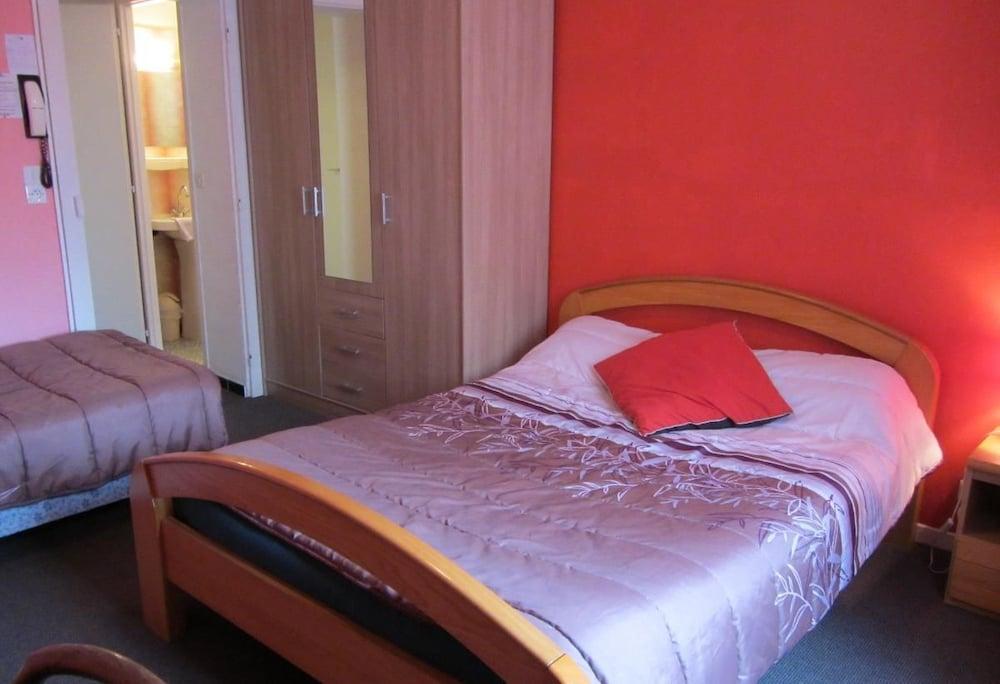 Hotel & Cantine De La Plage Les Sables-dʼOlonne Екстериор снимка